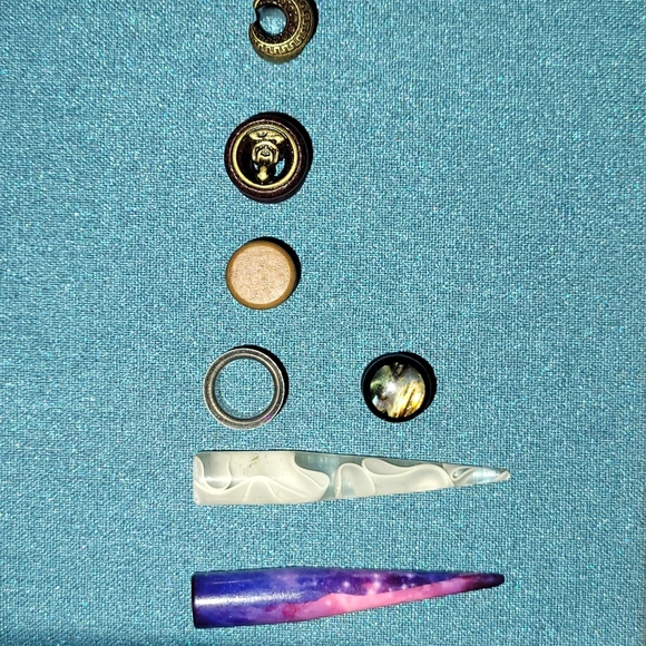 Lot of Plugs, Tunnels & Tapers (ALL SIZES 0G AND UNDER) - Picture 7 of 8
